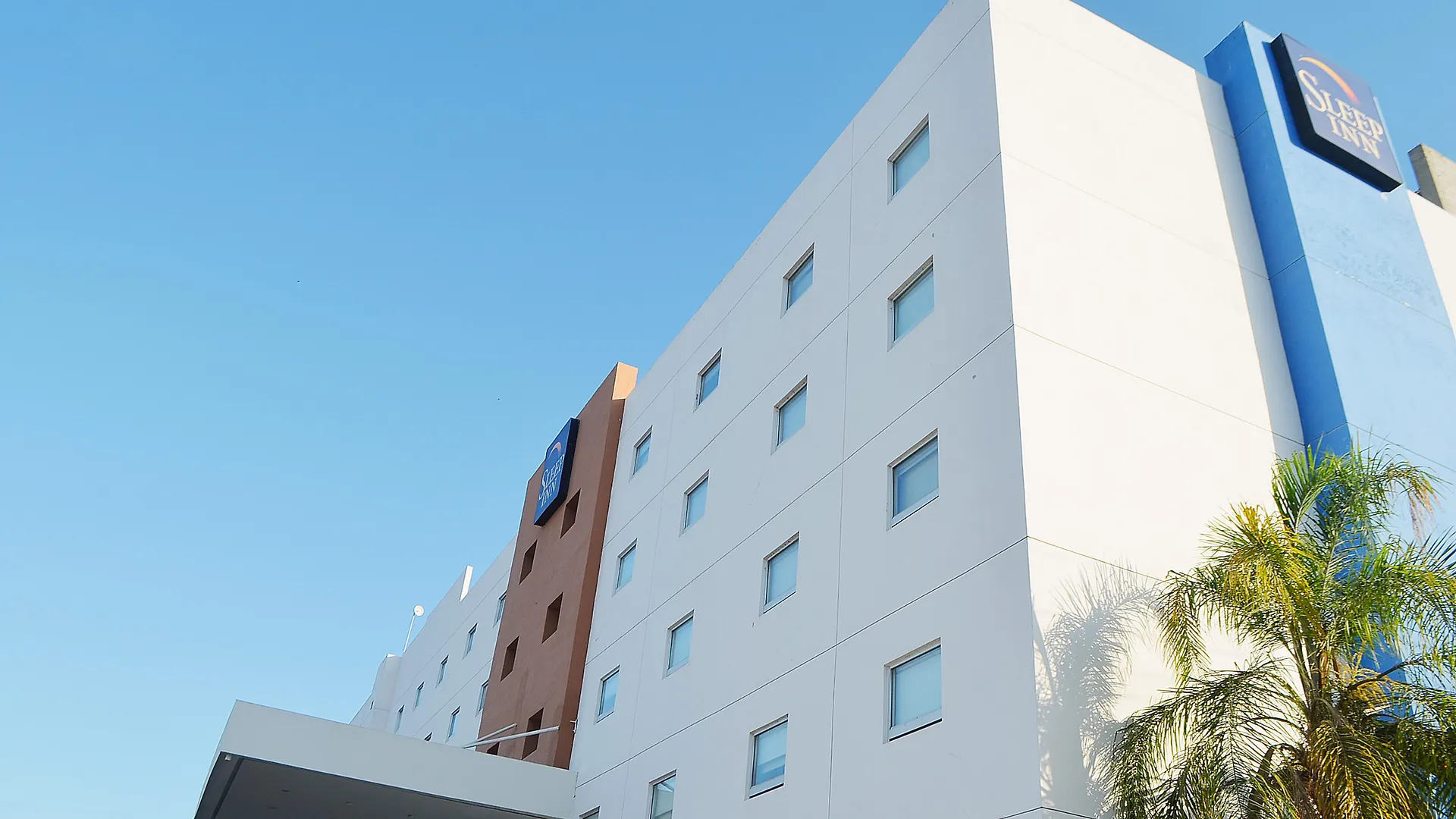 ***  Sleep Inn Mazatlan Mexico